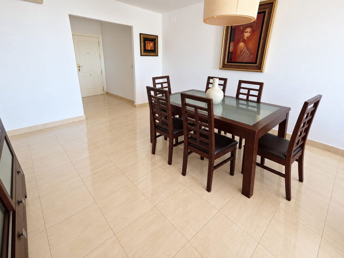 3 Bed Ground Floor Apartment in La Duquesa