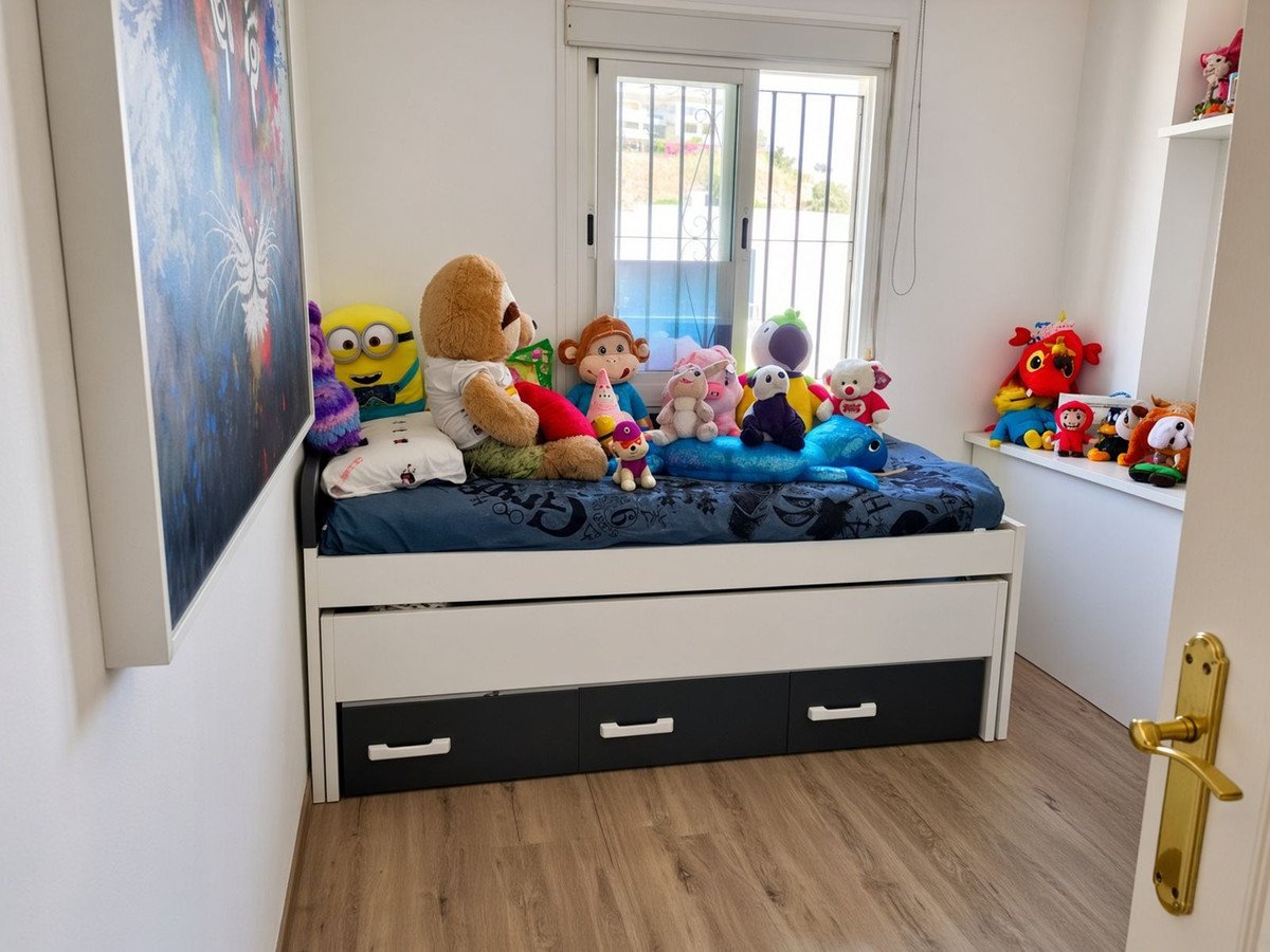 3 Bed Townhouse in Selwo