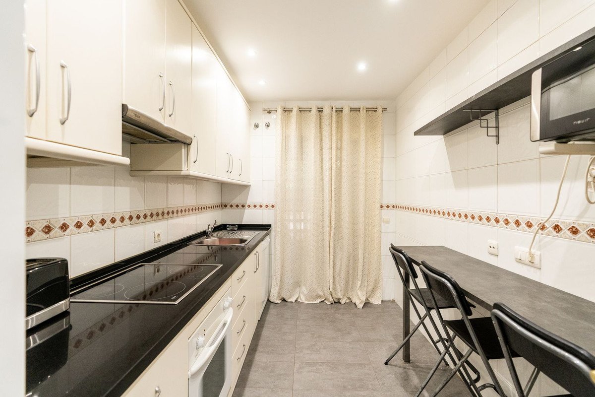 2 Bed Ground Floor Apartment in Puerto Banús
