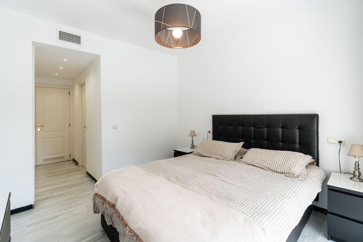 2 Bed Ground Floor Apartment in Puerto Banús