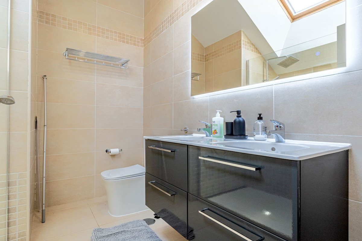 3 Bed Penthouse Duplex in Calanova Golf