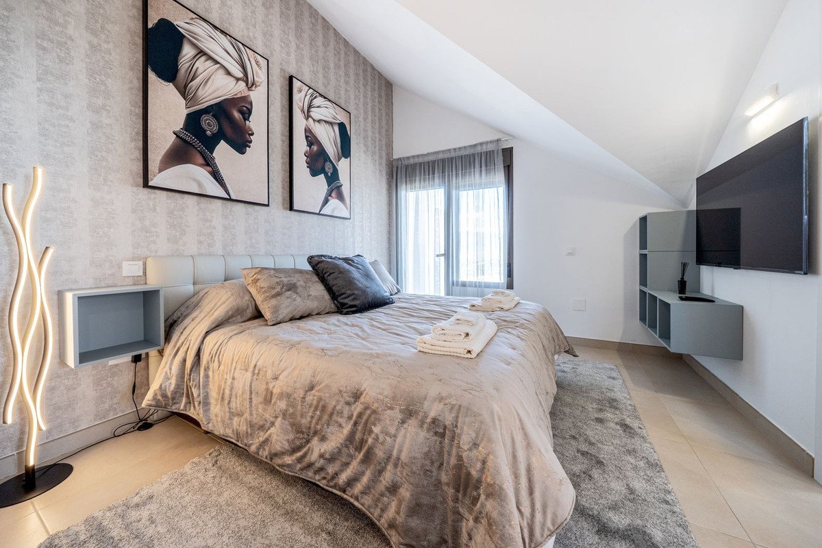 3 Bed Penthouse Duplex in Calanova Golf