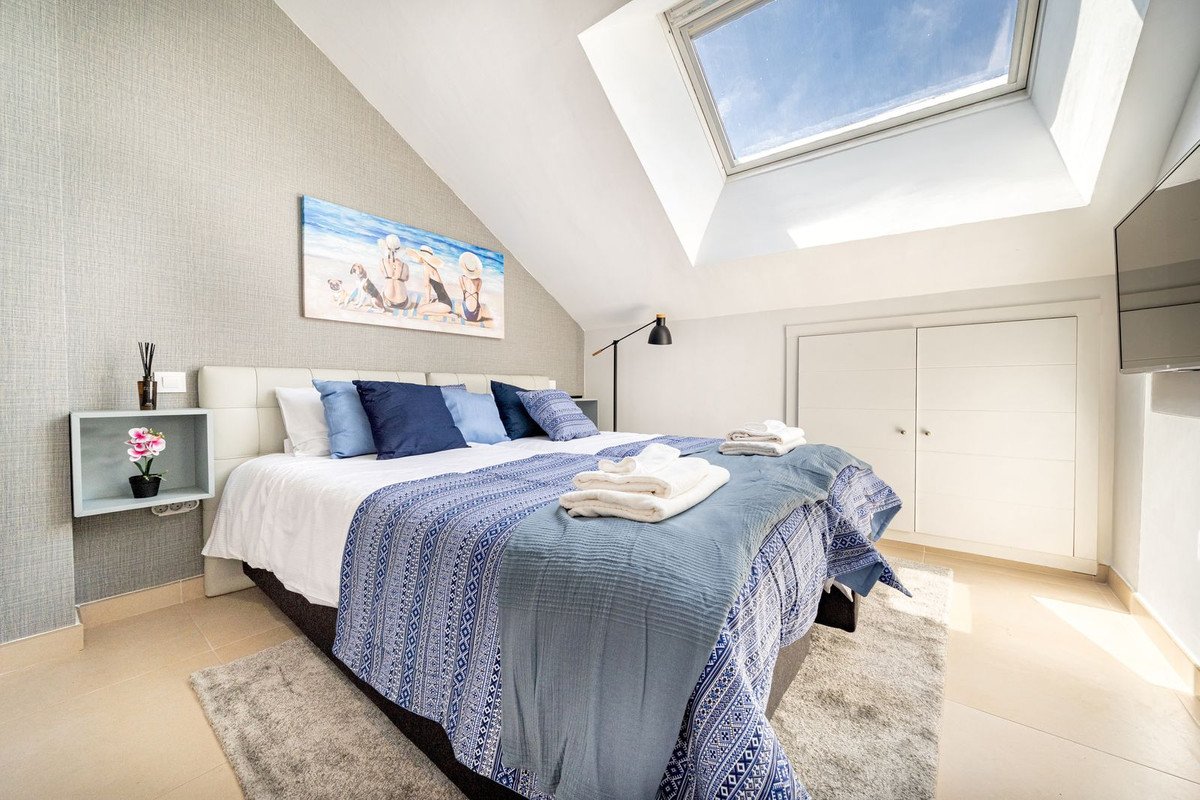 3 Bed Penthouse Duplex in Calanova Golf