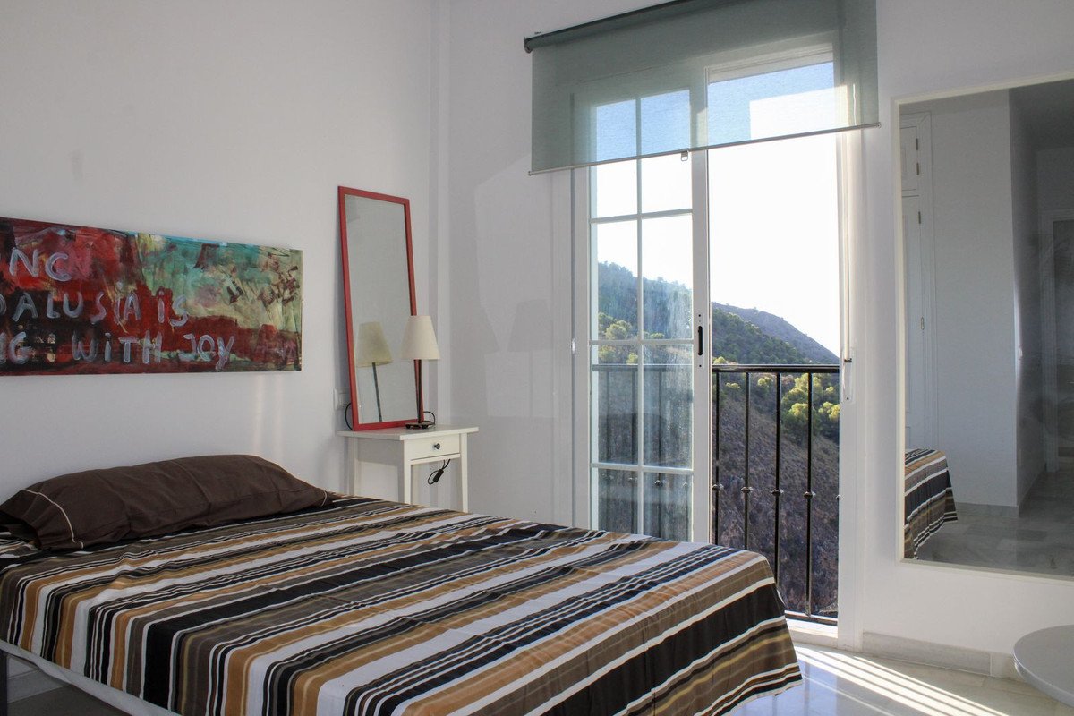 3 Bed Semi-Detached House in Frigiliana