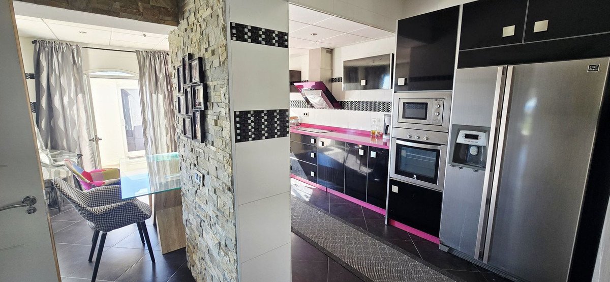 7 Bed Detached Villa in Mijas Costa