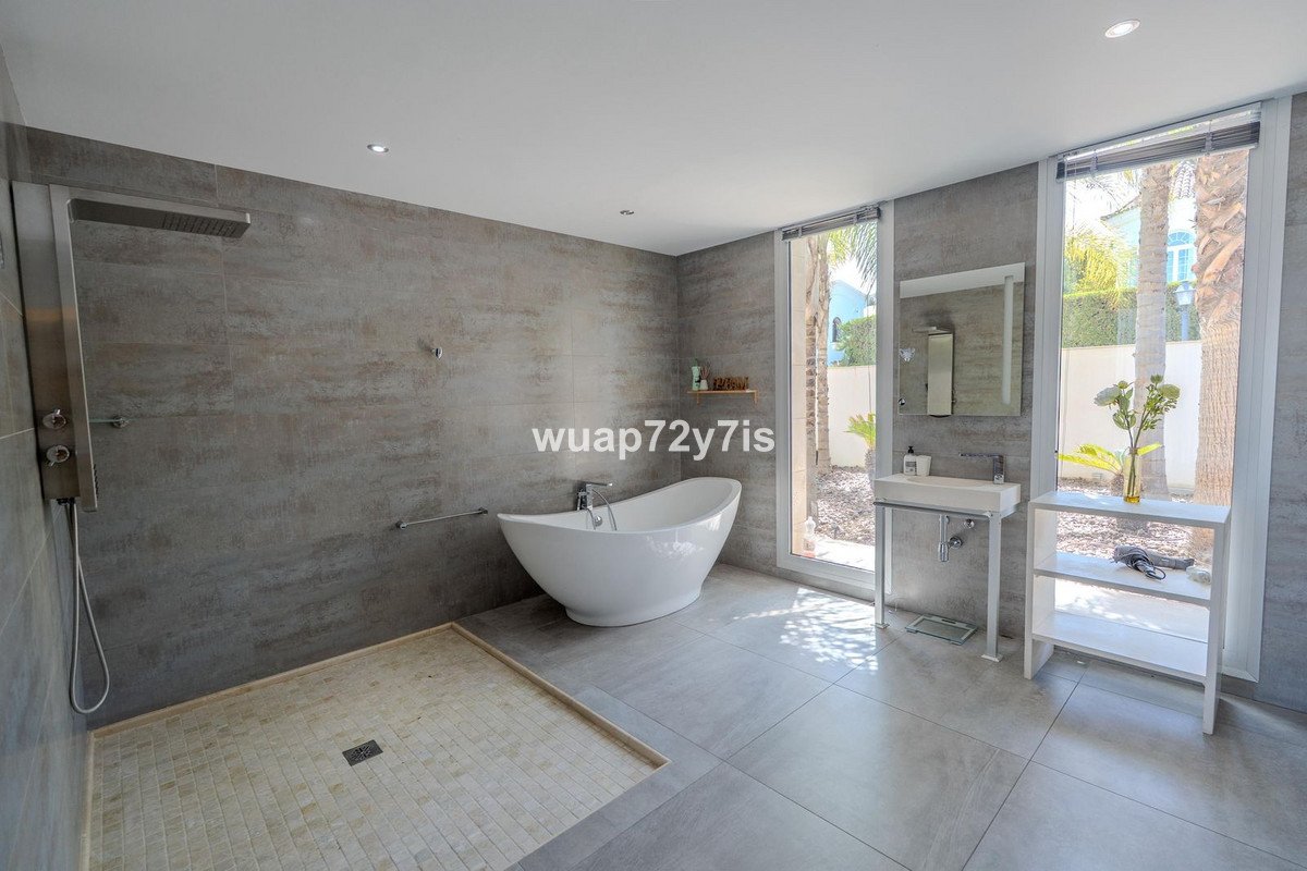 3 Bed Detached Villa in La Quinta