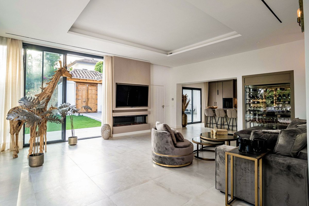 6 Bed Detached Villa in Nagüeles