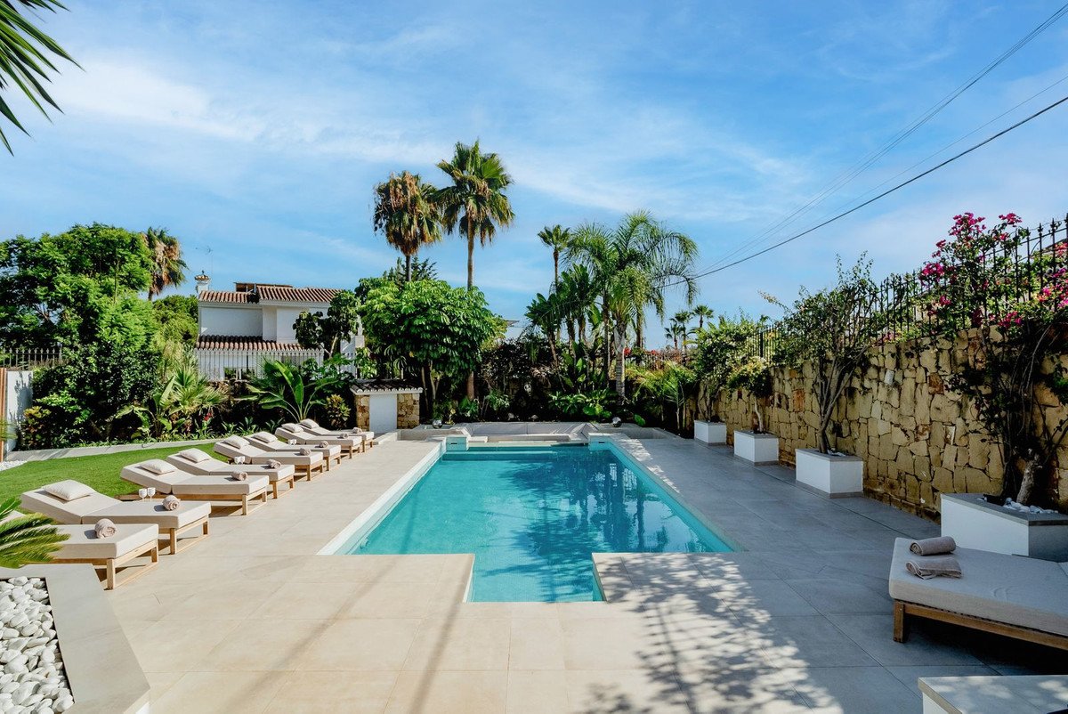 6 Bed Detached Villa in Nagüeles