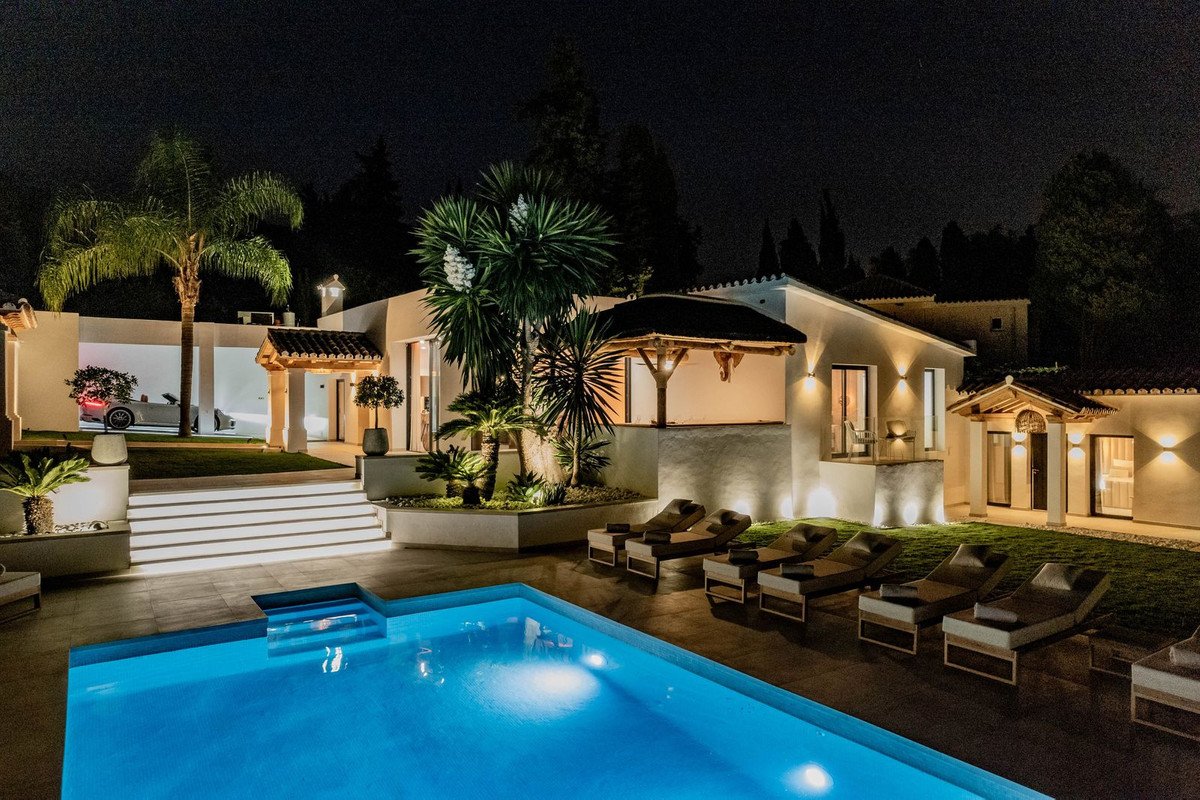 6 Bed Detached Villa in Nagüeles