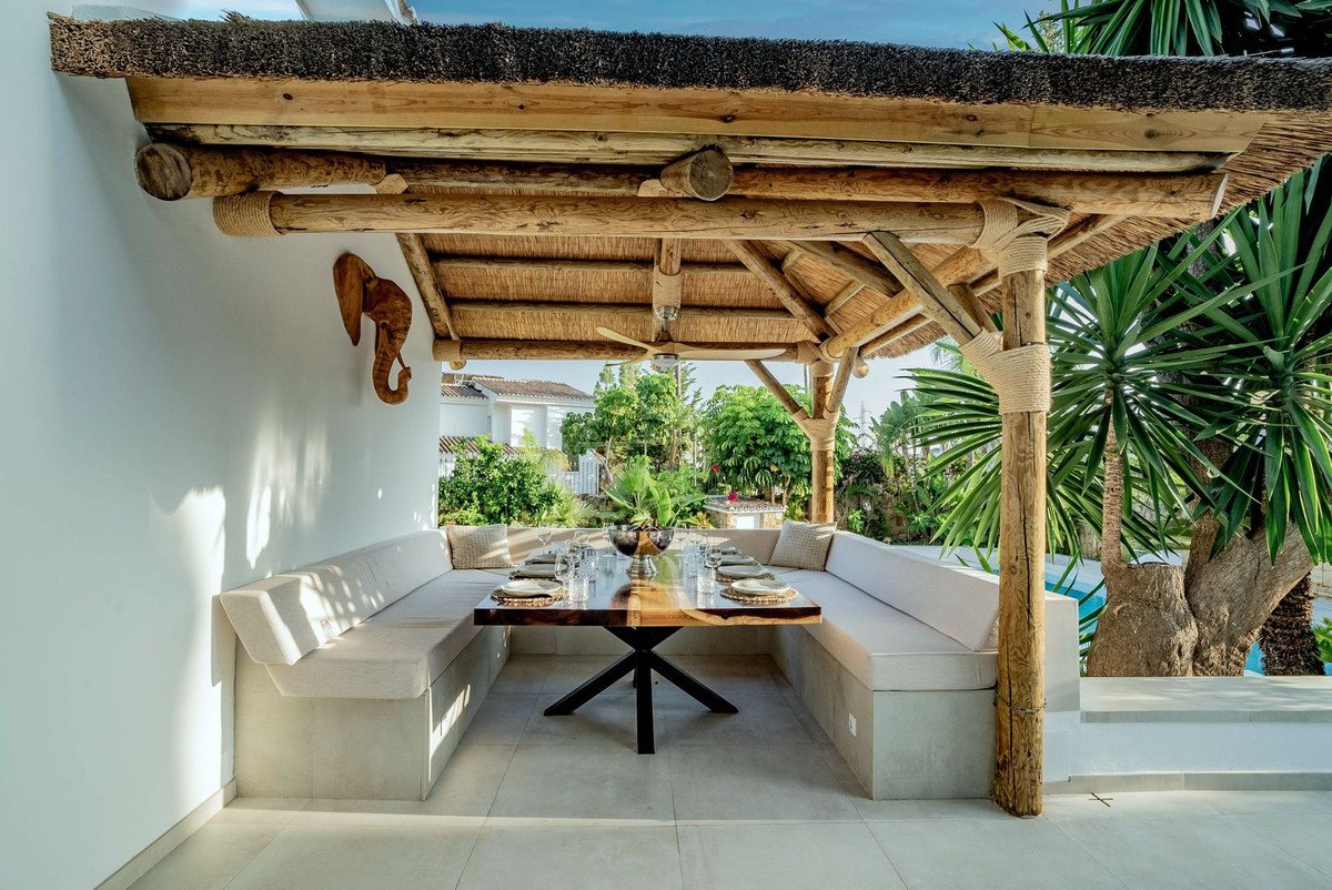 6 Bed Detached Villa in Nagüeles