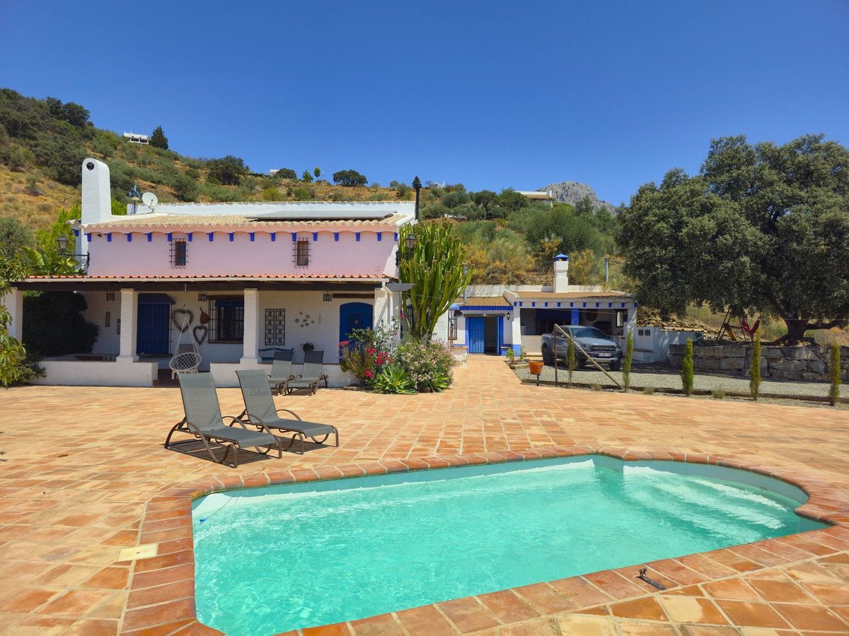 3 Bed Detached Villa in Riogordo
