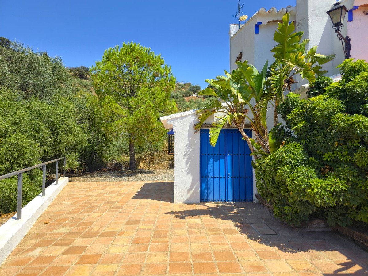 3 Bed Detached Villa in Riogordo