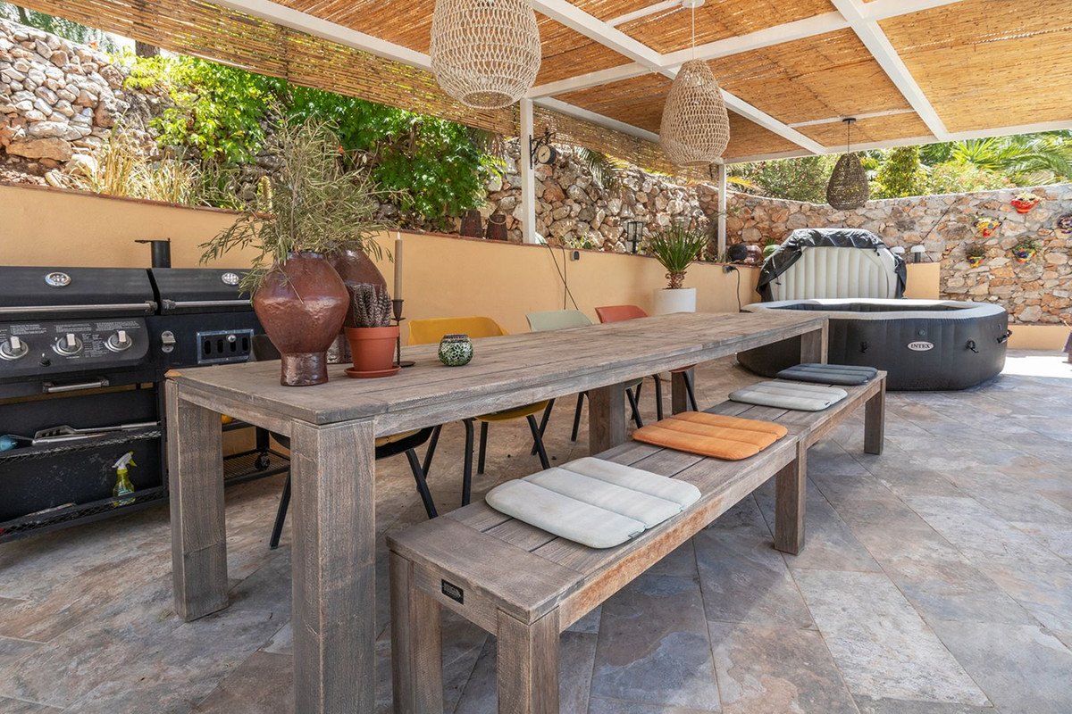 2 Bed Detached Villa in Cómpeta