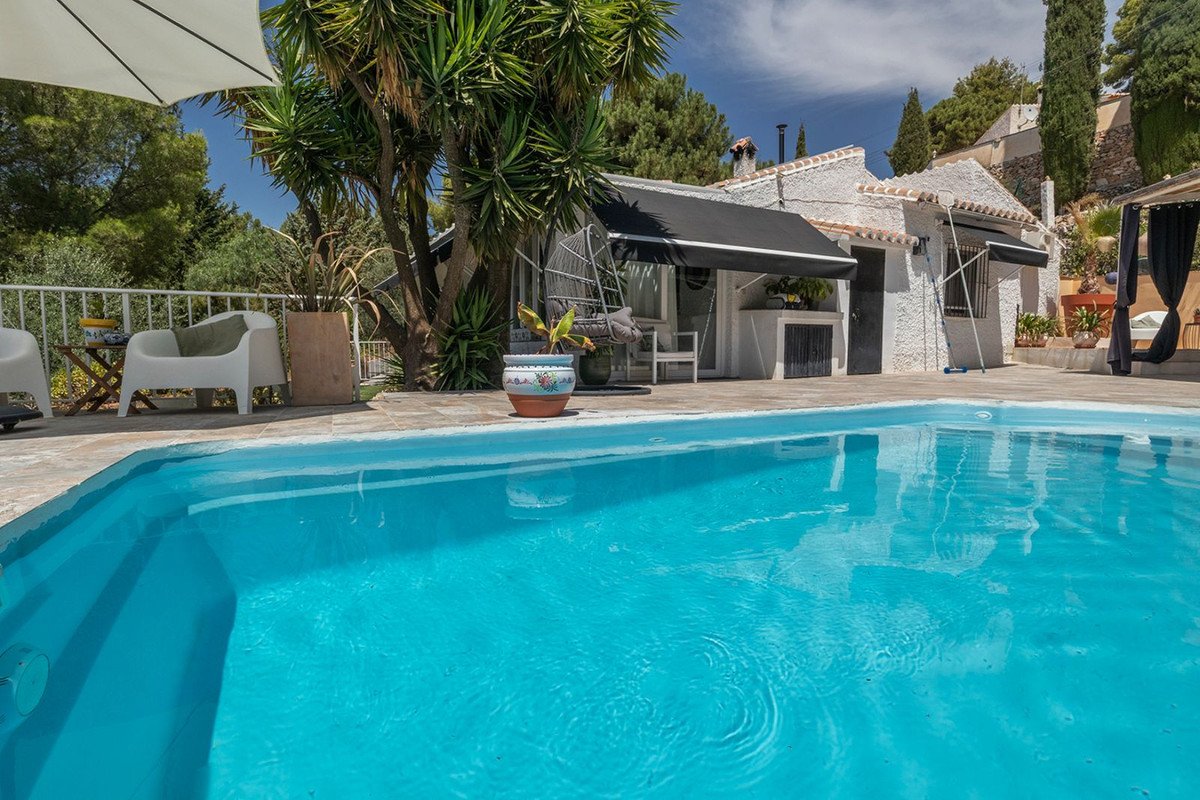 2 Bed Detached Villa in Cómpeta