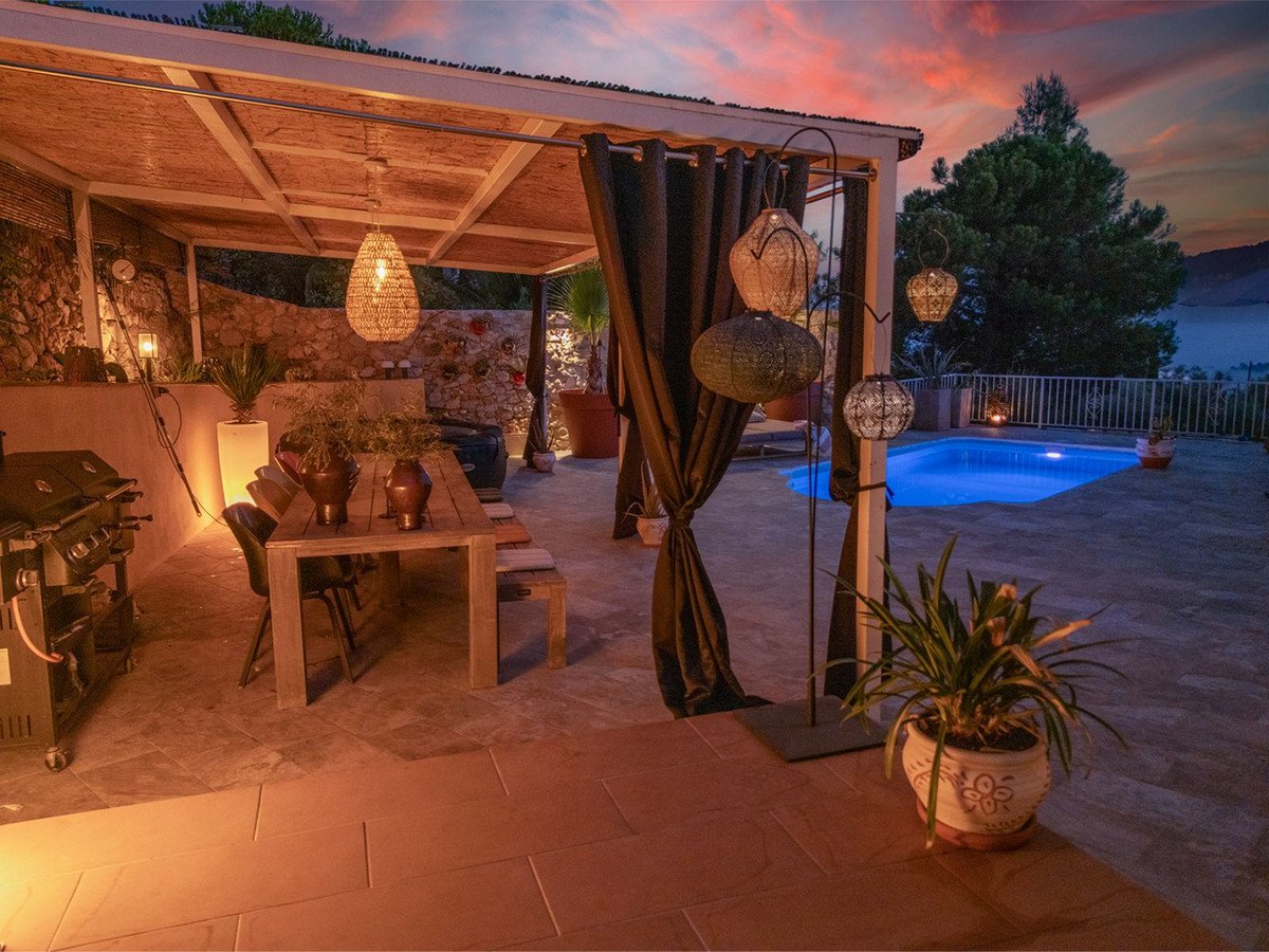 2 Bed Detached Villa in Cómpeta