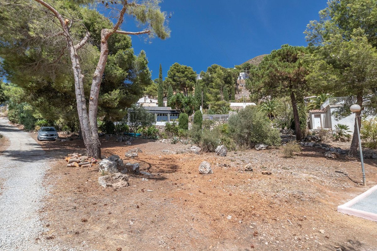 2 Bed Detached Villa in Cómpeta