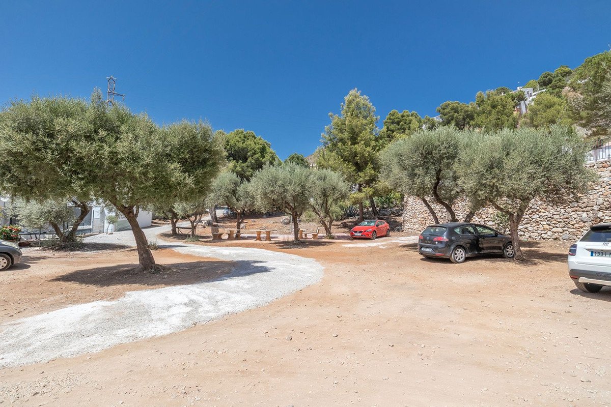 2 Bed Detached Villa in Cómpeta