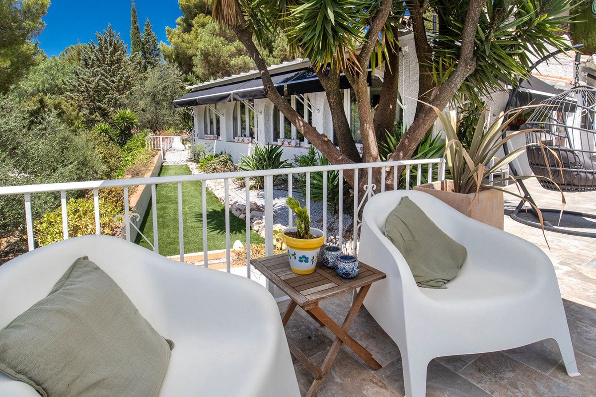 2 Bed Detached Villa in Cómpeta