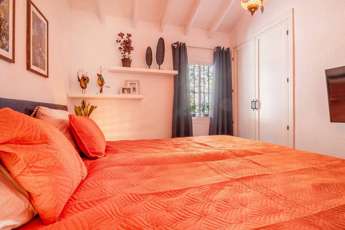 2 Bed Detached Villa in Cómpeta
