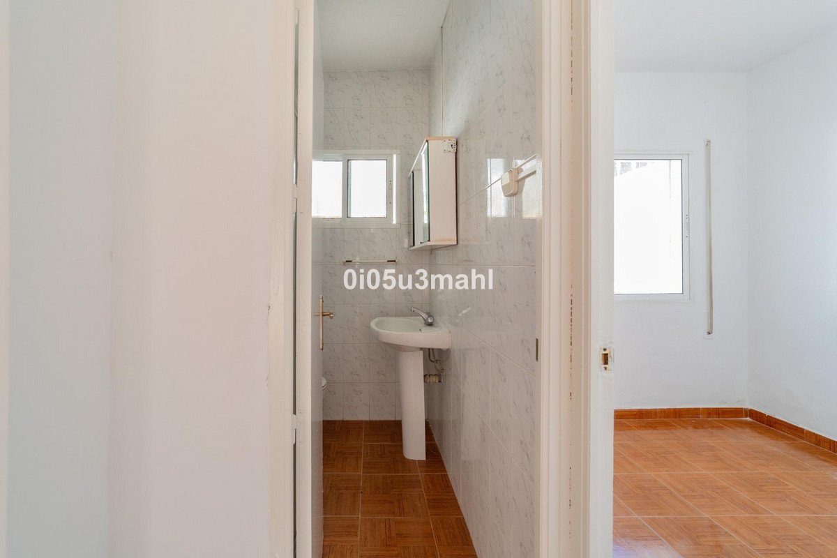 2 Bed Semi-Detached House in Rincón de la Victoria