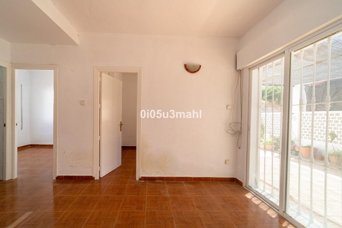 2 Bed Semi-Detached House in Rincón de la Victoria