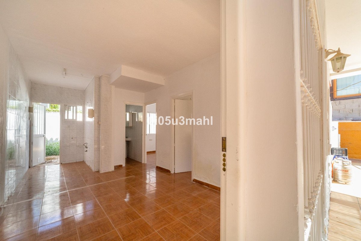 2 Bed Semi-Detached House in Rincón de la Victoria