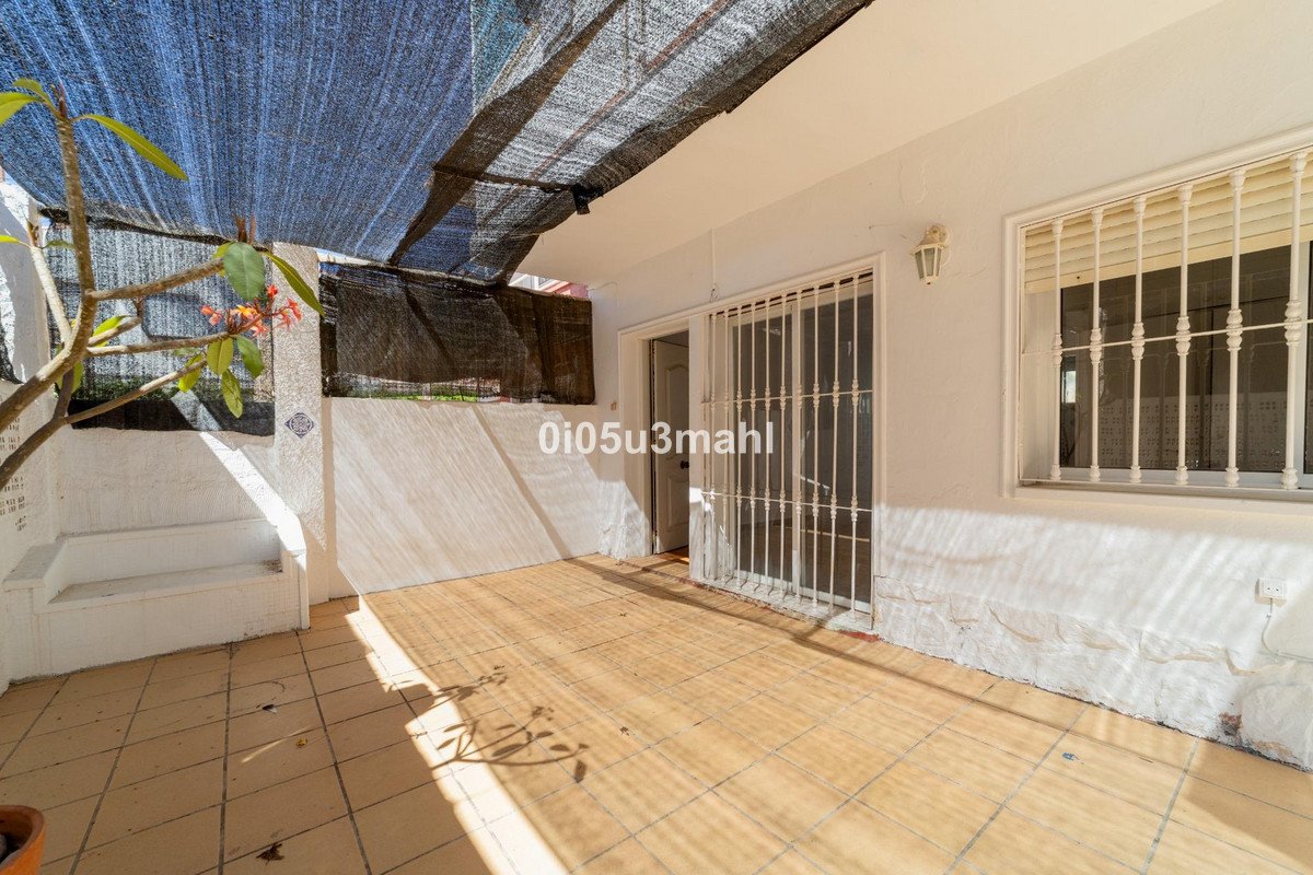 2 Bed Semi-Detached House in Rincón de la Victoria