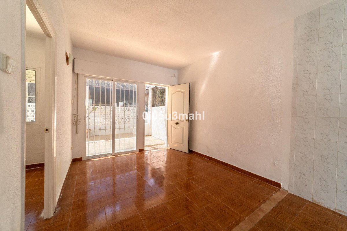 2 Bed Semi-Detached House in Rincón de la Victoria
