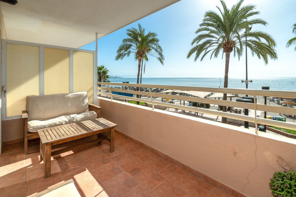 1 Bed Middle Floor Apartment in Fuengirola