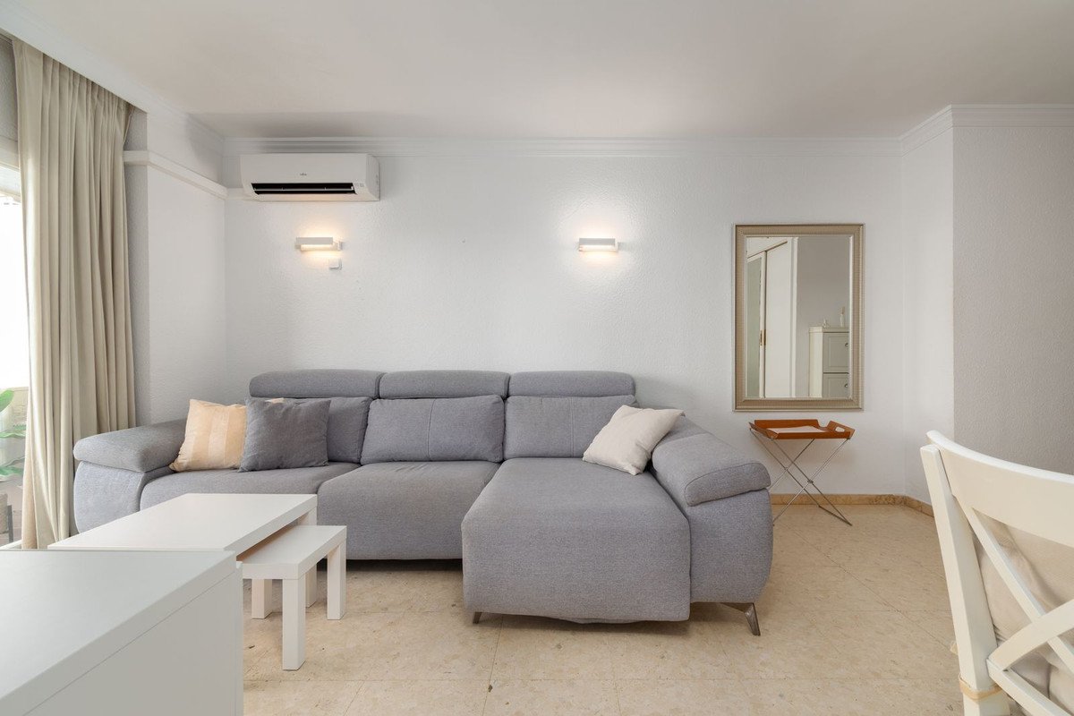 1 Bed Middle Floor Apartment in Fuengirola