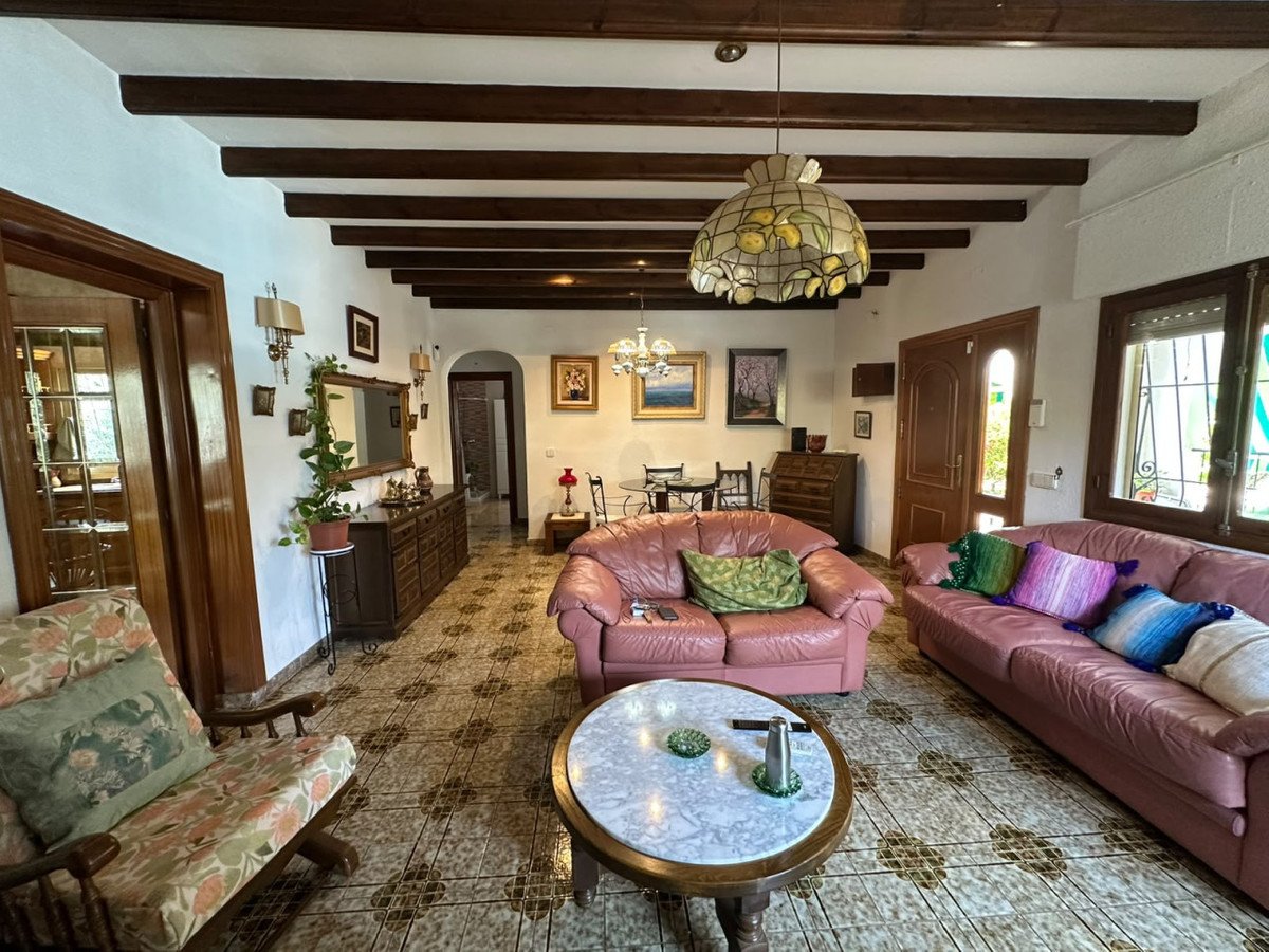 3 Bed Detached Villa in Mutxamel