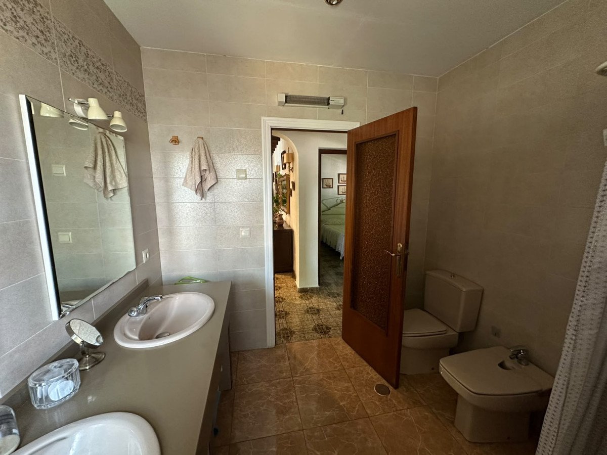 3 Bed Detached Villa in Mutxamel