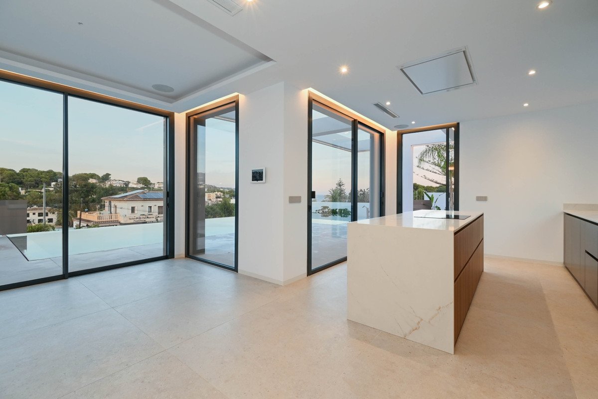 4 Bed Detached Villa in La Fustera