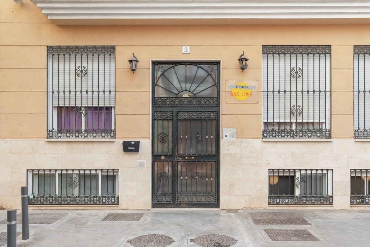 Ground Floor Studio in Málaga Centro