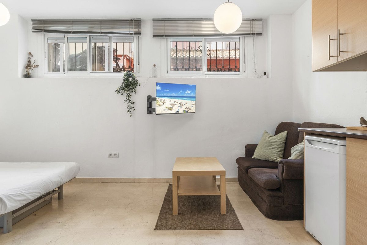 Ground Floor Studio in Málaga Centro