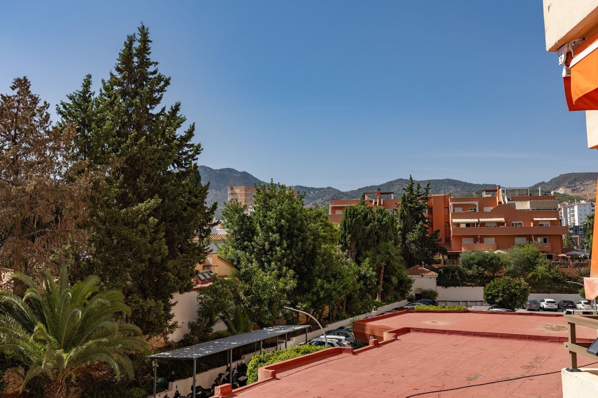 1 Bed Middle Floor Apartment in Torremolinos