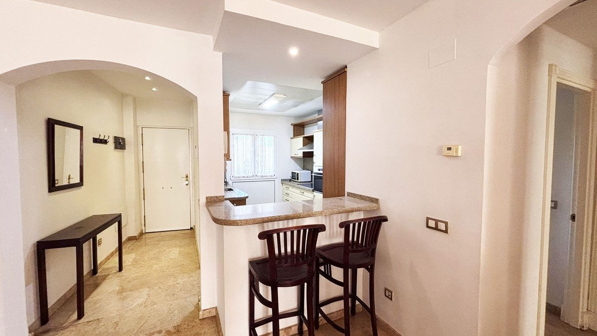 2 Bed Ground Floor Apartment in Riviera del Sol
