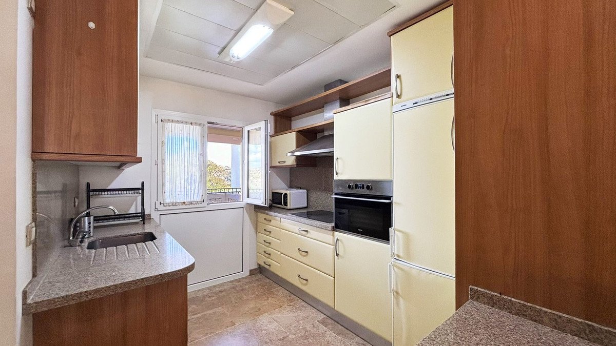 2 Bed Ground Floor Apartment in Riviera del Sol