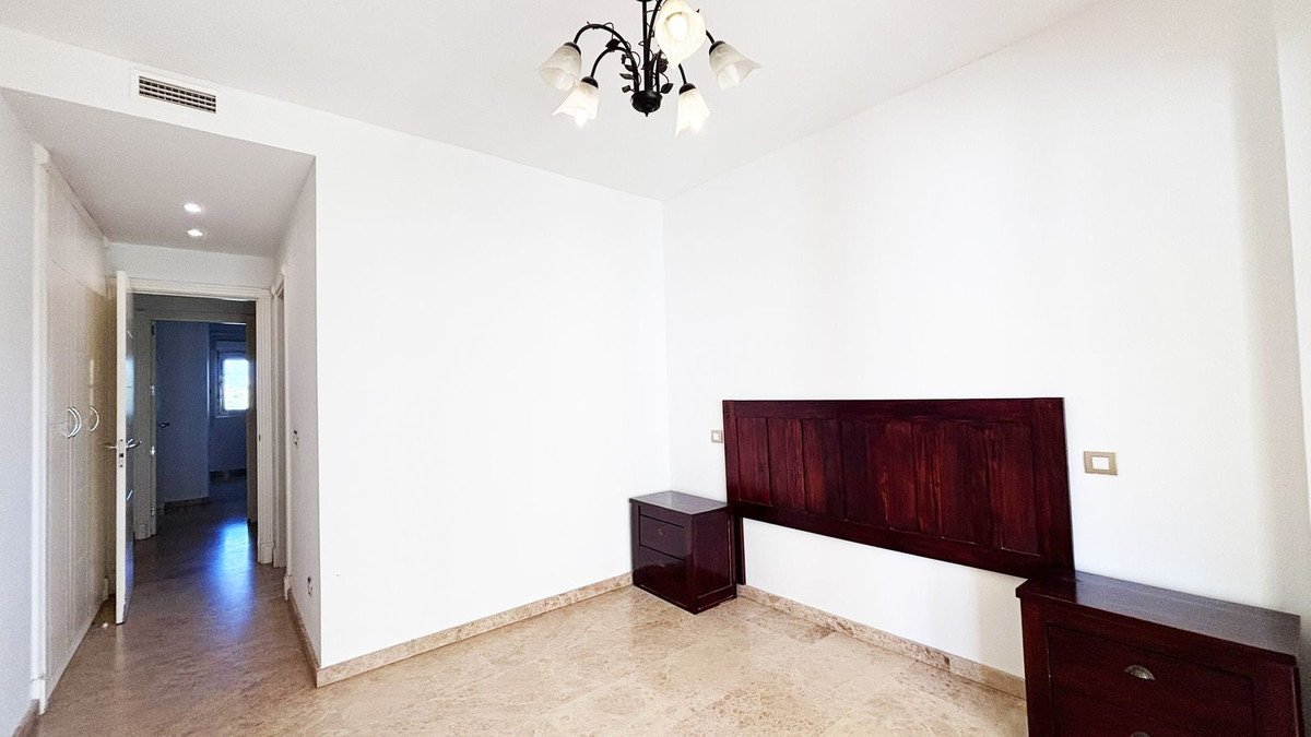2 Bed Ground Floor Apartment in Riviera del Sol