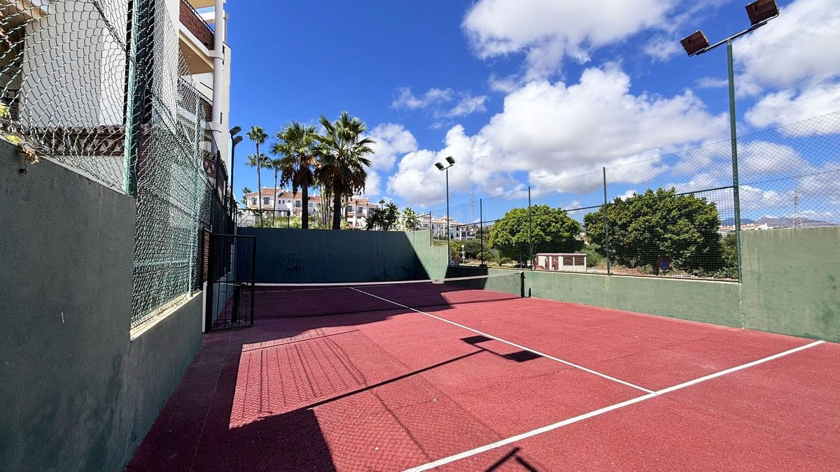 2 Bed Ground Floor Apartment in Riviera del Sol