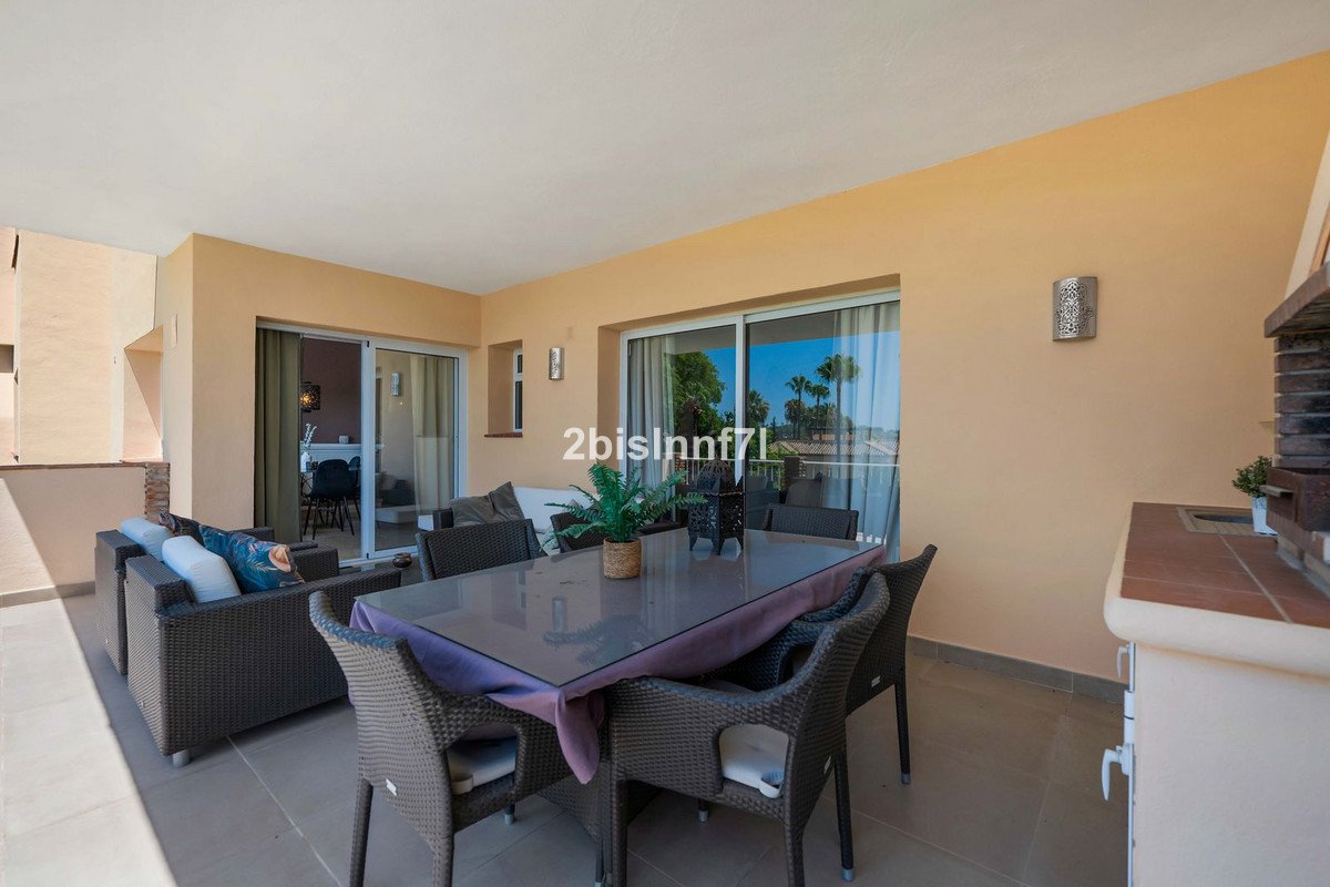3 Bed Middle Floor Apartment in Nueva Andalucía