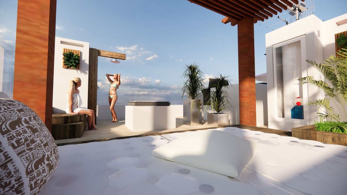 2 Bed Penthouse in Fuengirola
