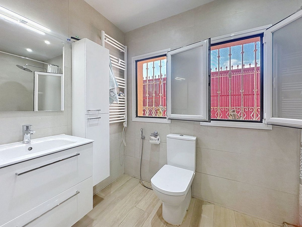 3 Bed Detached Villa in Estepona