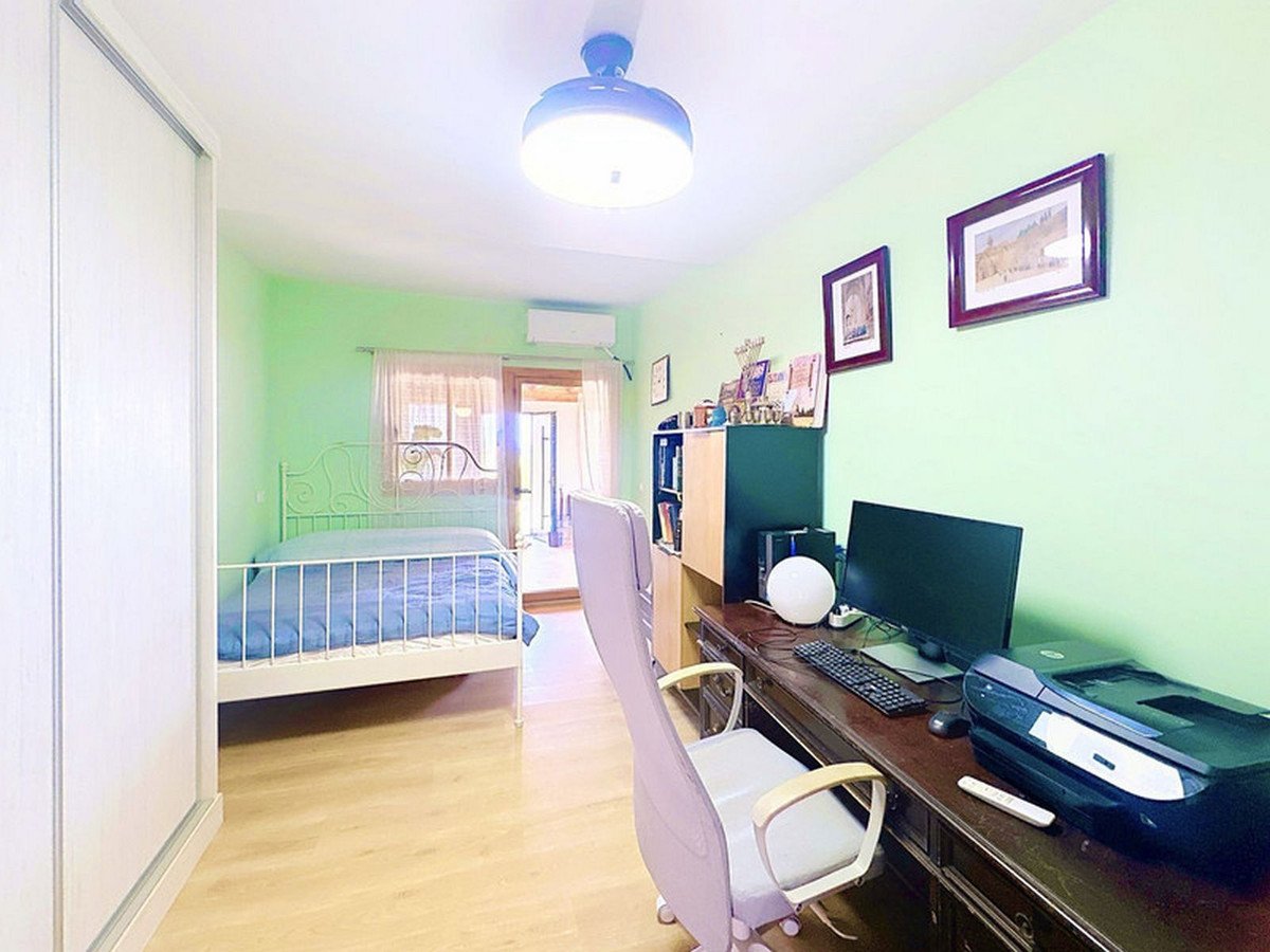 3 Bed Detached Villa in Estepona