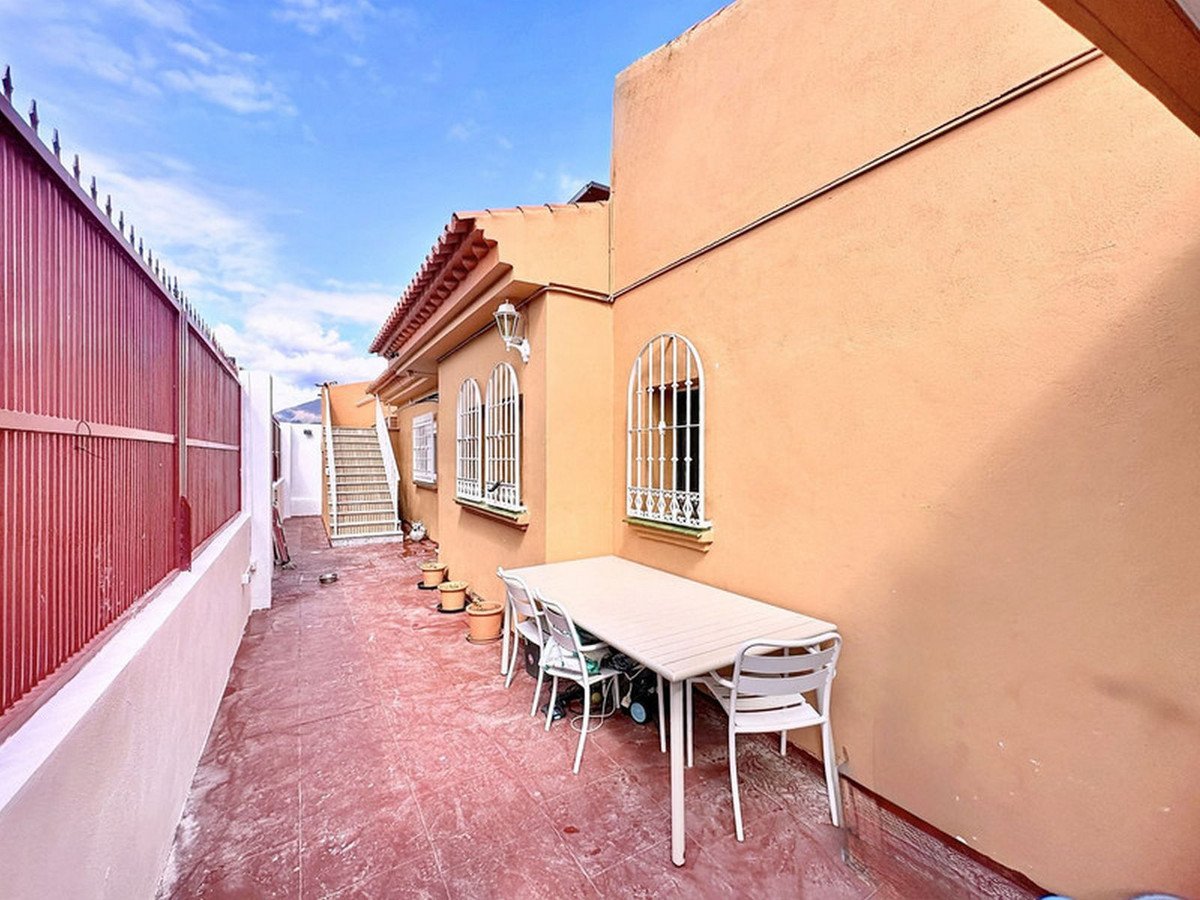 3 Bed Detached Villa in Estepona