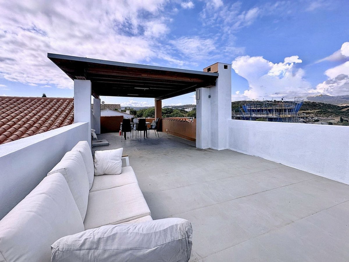 3 Bed Detached Villa in Estepona