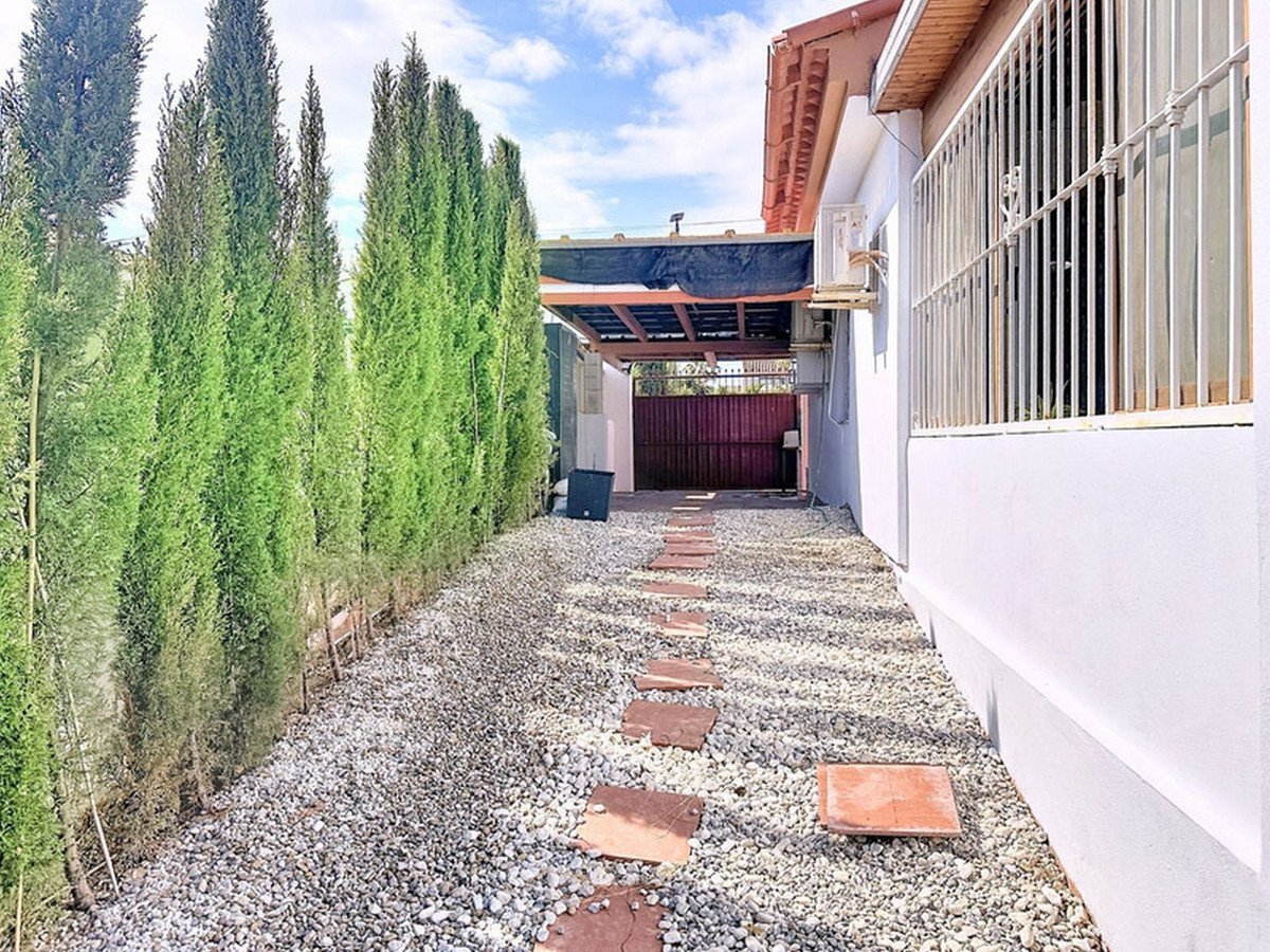 3 Bed Detached Villa in Estepona