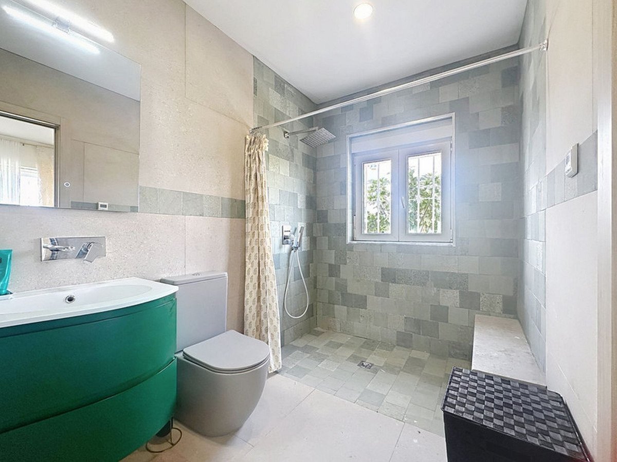 3 Bed Detached Villa in Estepona