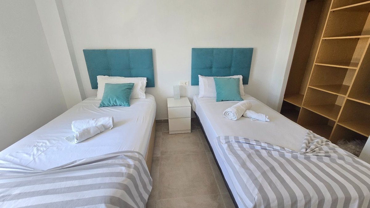 2 Bed Ground Floor Apartment in Benalmadena