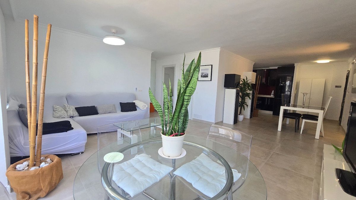 2 Bed Ground Floor Apartment in Benalmadena